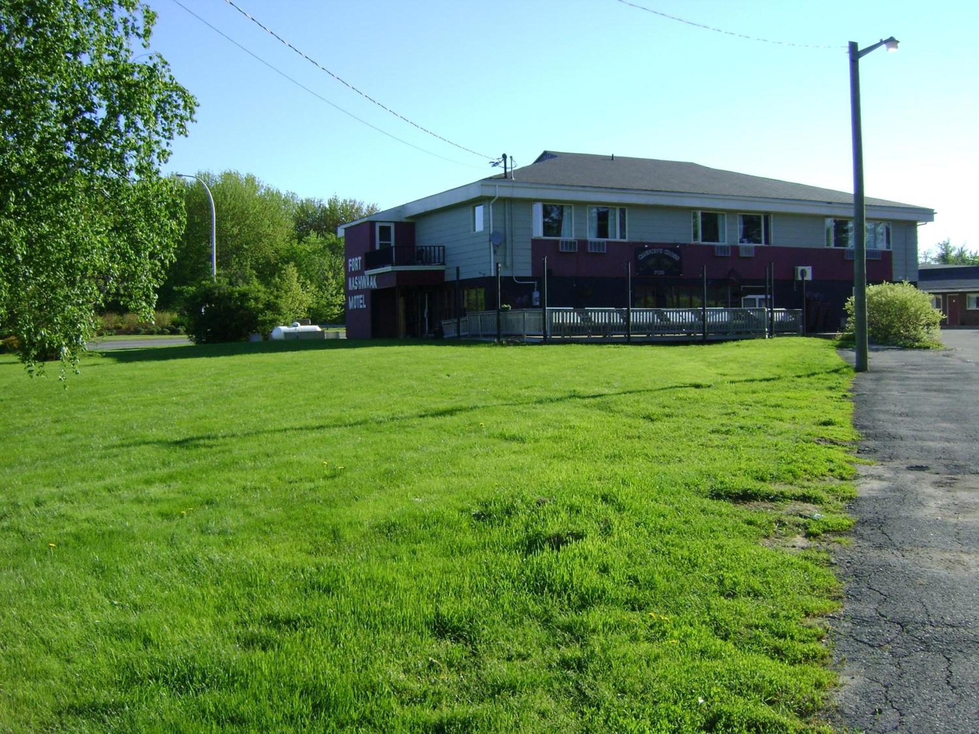 The Fort Nashwaak Motel Fredericton Exterior photo